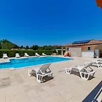 Holiday home Mobile In Near Centinera Banjole
