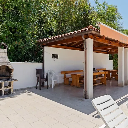 Mobile In Near Centinera Holiday home *